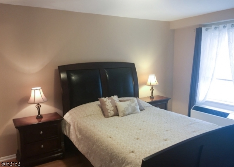 56 Ferguson Street, Unit 3E Newark, NJ 07105 - Photo 7 of 18