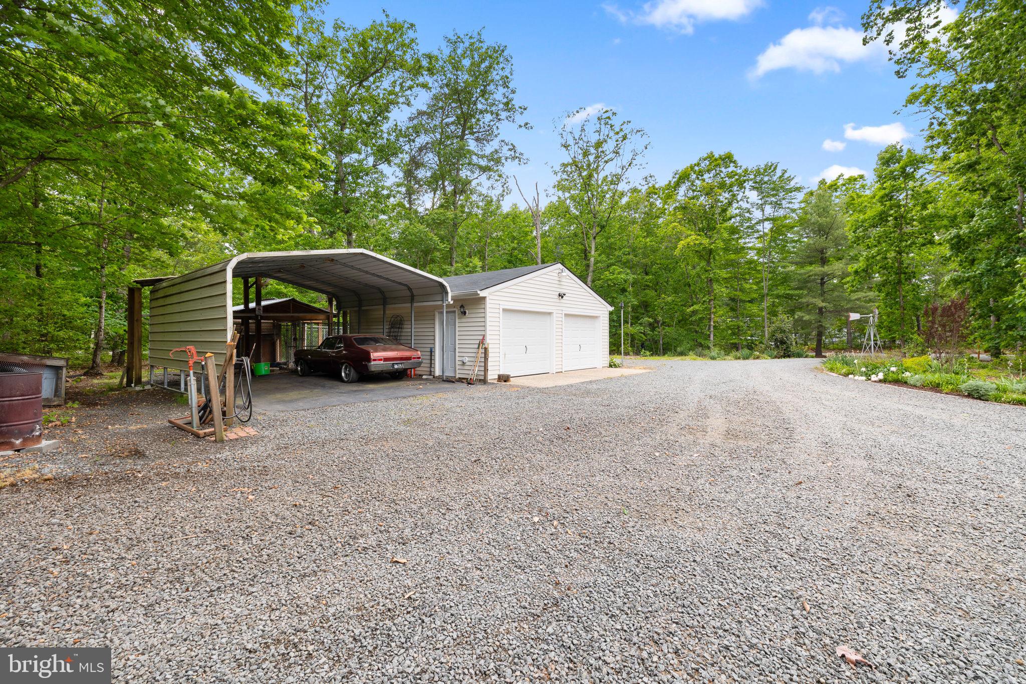 5099 Courtneys Corner Road Sumerduck, VA 22742 - Photo 43 of 73 Carport