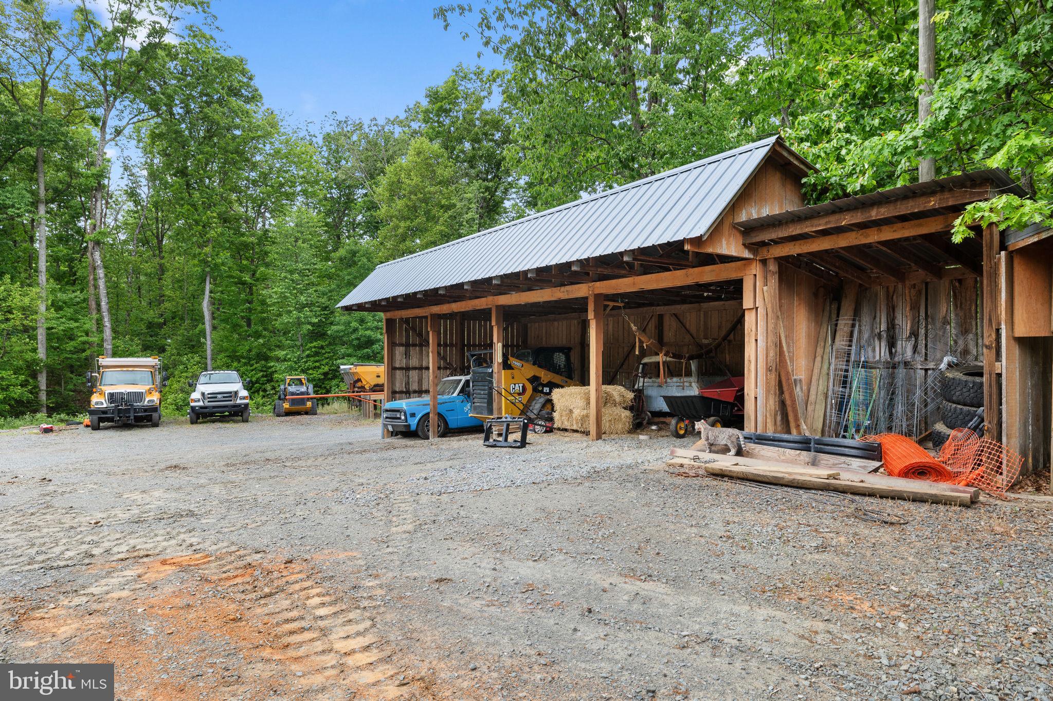 5099 Courtneys Corner Road Sumerduck, VA 22742 - Photo 45 of 73 Pole barn