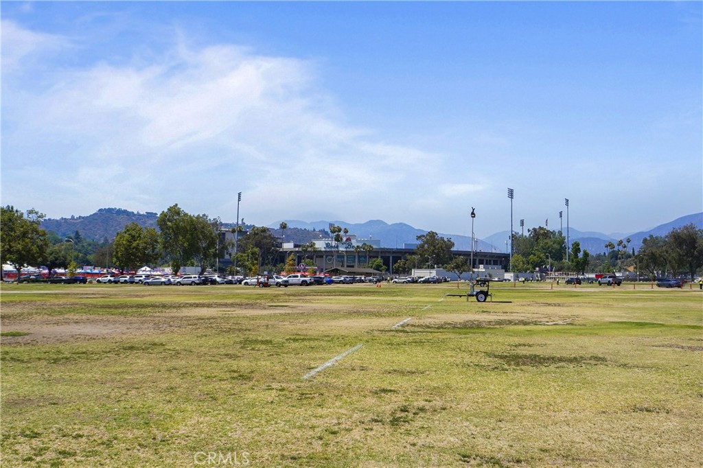 77 West Washington Boulevard Pasadena, CA 91103 - Photo 21 of 22