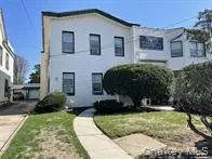 $2,400 | 32 Forest Avenue, Unit 1A, Lynbrook, NY 11563