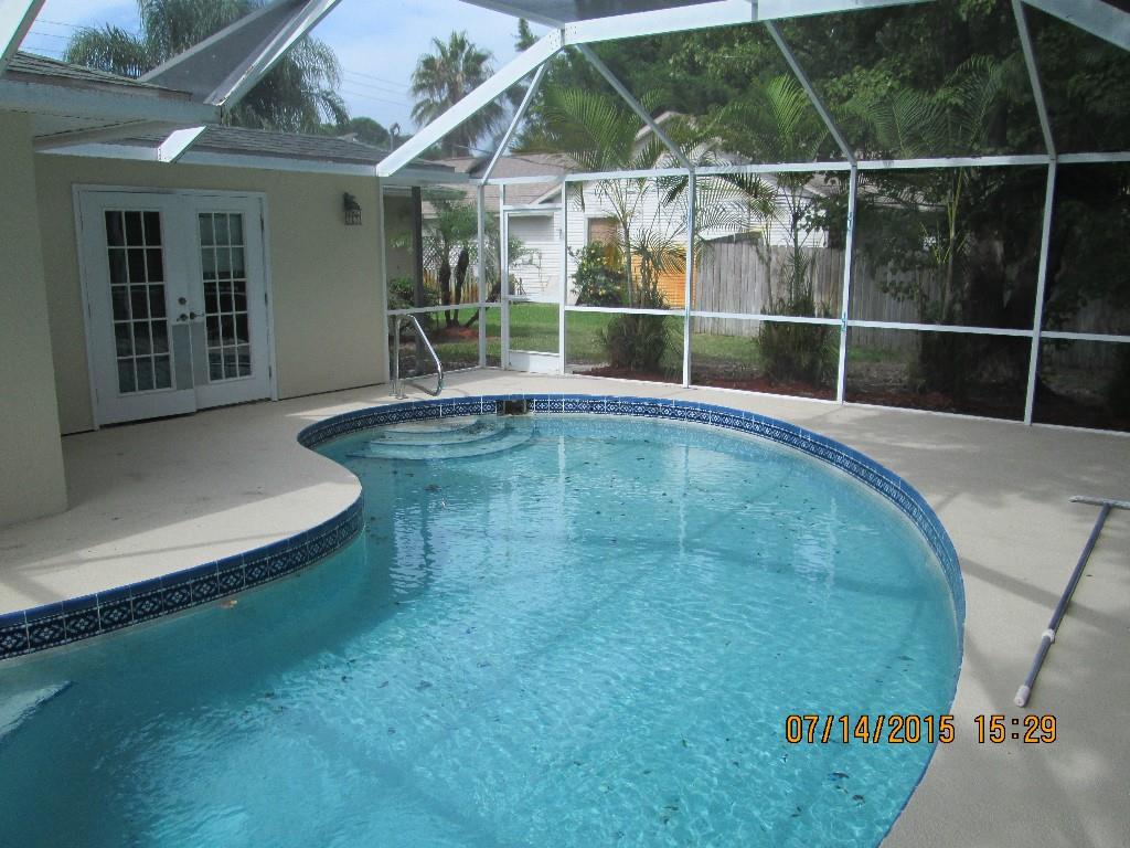 919 Riviera Avenue Sebastian, FL 32958 - Photo 7 of 25 Gallery Image 7