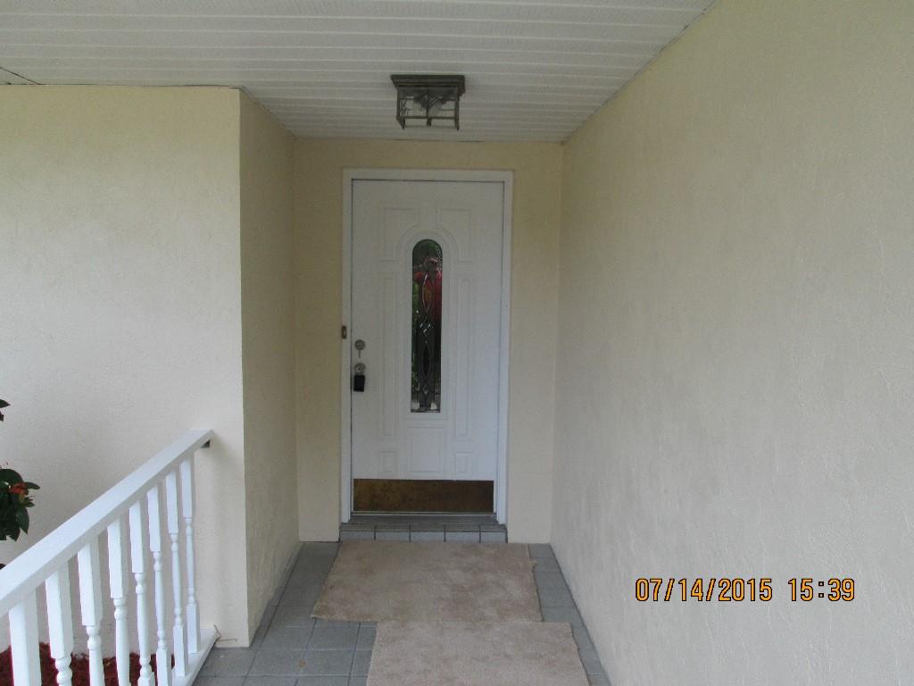 919 Riviera Avenue Sebastian, FL 32958 - Photo 9 of 25 Gallery Image 9