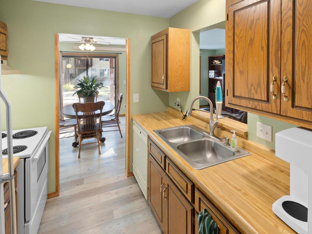 161 Mindy Lane, Unit 9 Montrose, MN 55363 - Photo 11 of 32