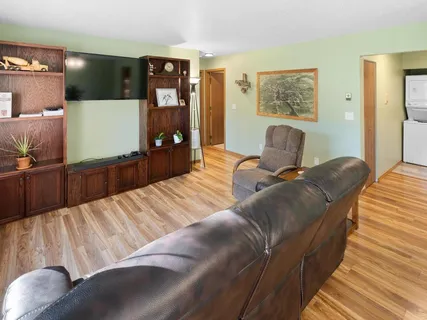 $114,000 | 161 Mindy Lane, Unit 9, Montrose, MN 55363