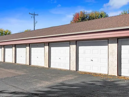 $114,000 | 161 Mindy Lane, Unit 9, Montrose, MN 55363