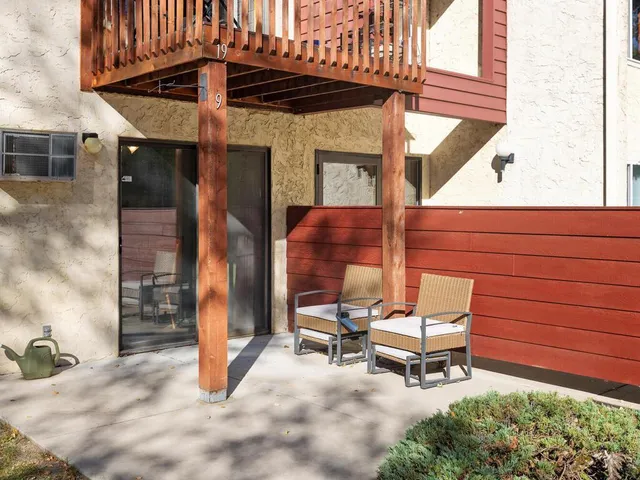 $114,000 | 161 Mindy Lane, Unit 9, Montrose, MN 55363