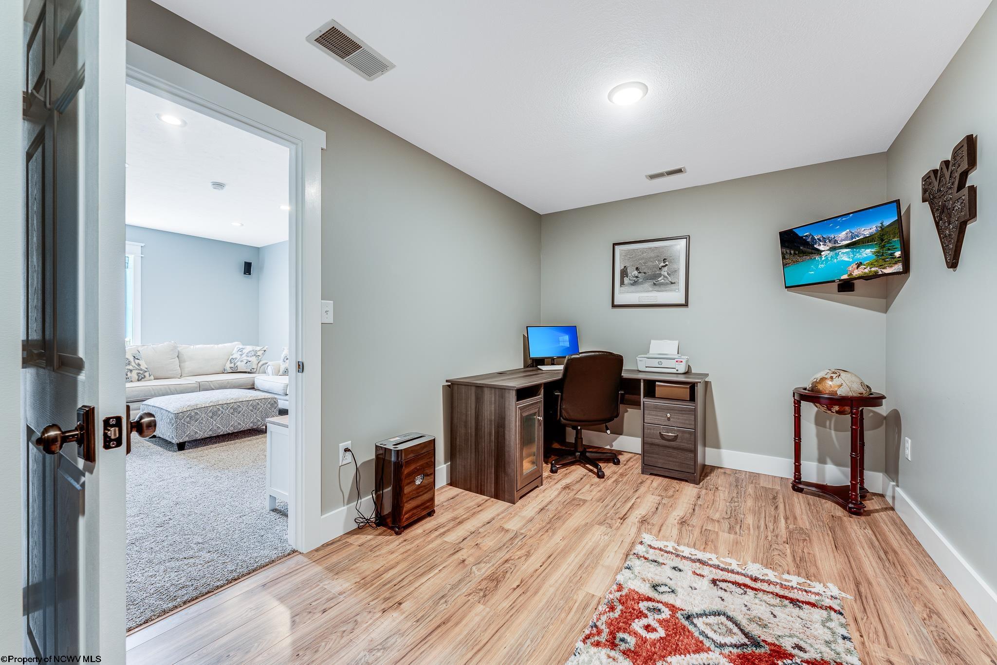2410 Fairmont Road Morgantown, WV 26501 - Photo 27 of 41 Gallery Image 27