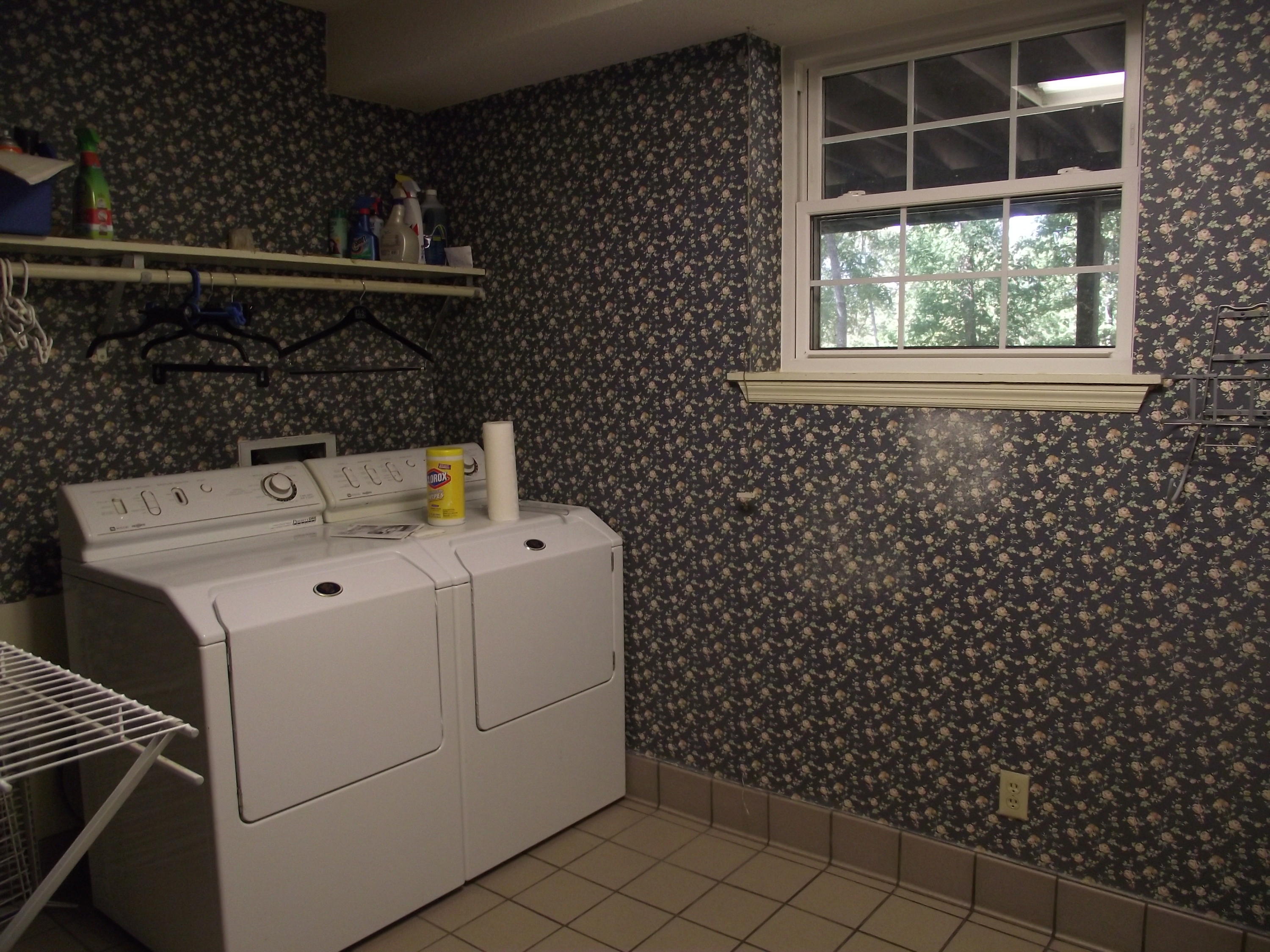 6565 Francis Spring Road Whitwell, TN 37397 - Photo 23 of 33 Laundry room