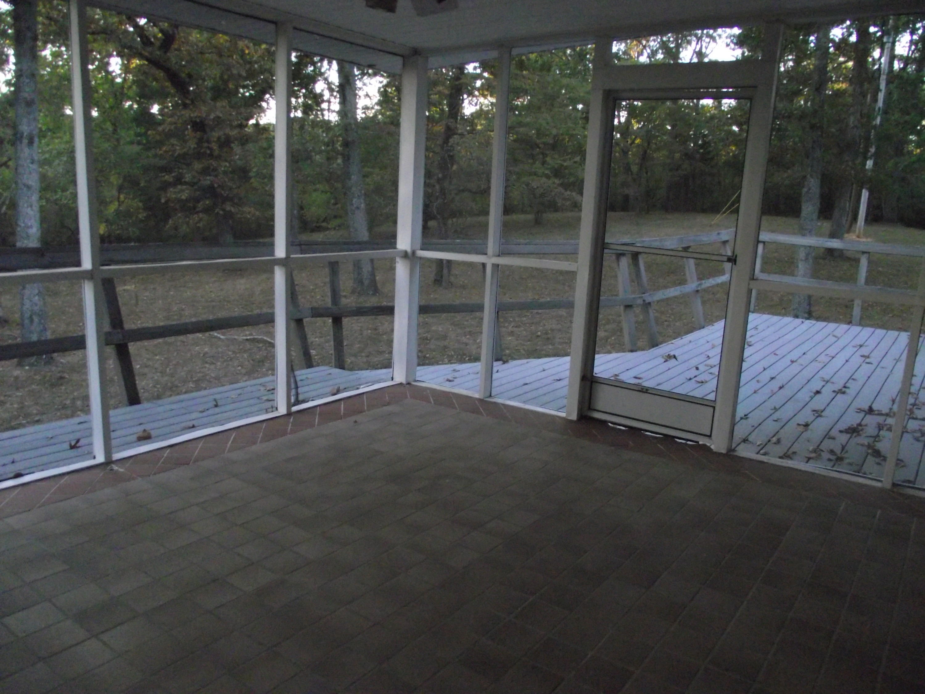 6565 Francis Spring Road Whitwell, TN 37397 - Photo 25 of 33 Screened porch (2)