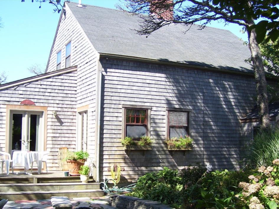 13 A Pine Tree Road Nantucket, MA 02554 - Photo 1 of 15 Gallery Image 1