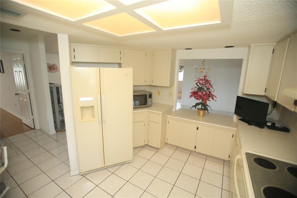 8691 Southwest 116th Place Road Ocala, FL 34481 - Photo 2 of 45