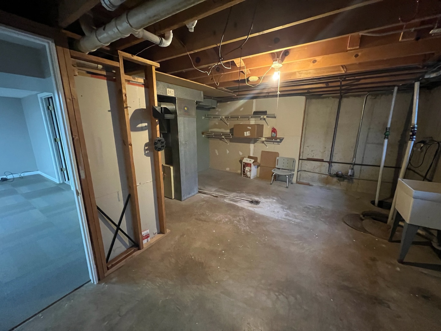 548 Delaware Trail Carol Stream, IL 60188 - Photo 24 of 26 a view of a garage with wooden floor