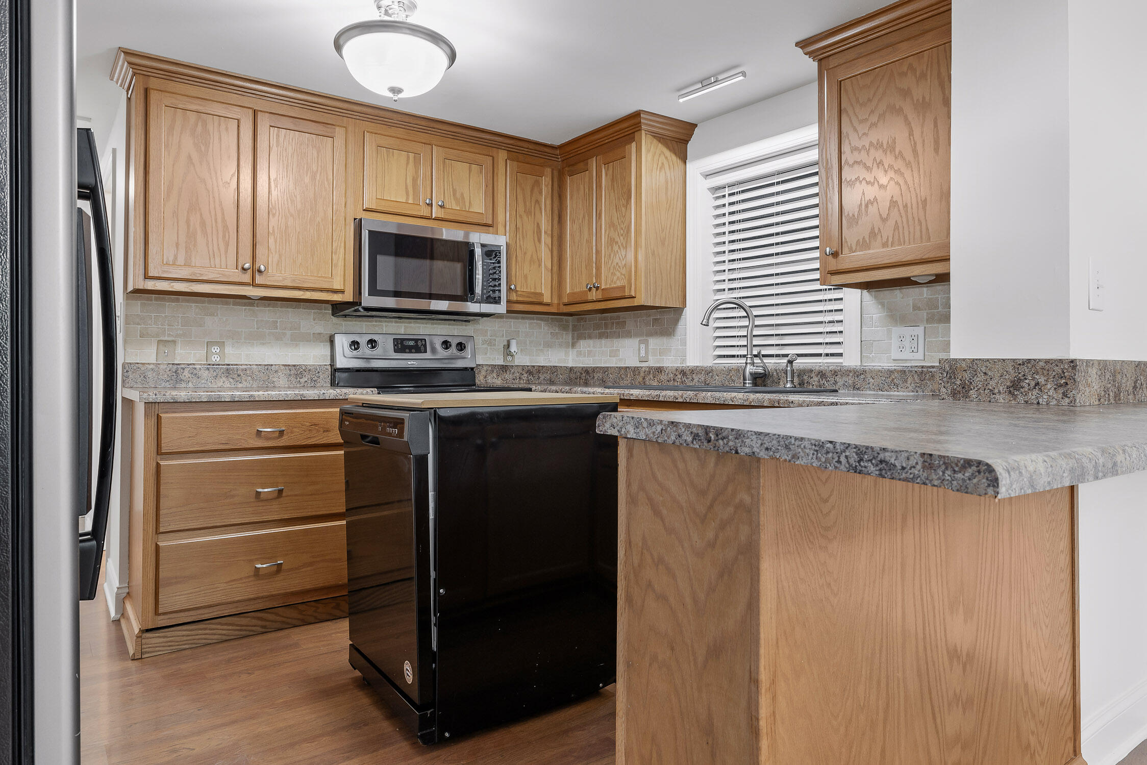 2229 Hamill Road Hixson, TN 37343 - Photo 6 of 20 Hamill-8
