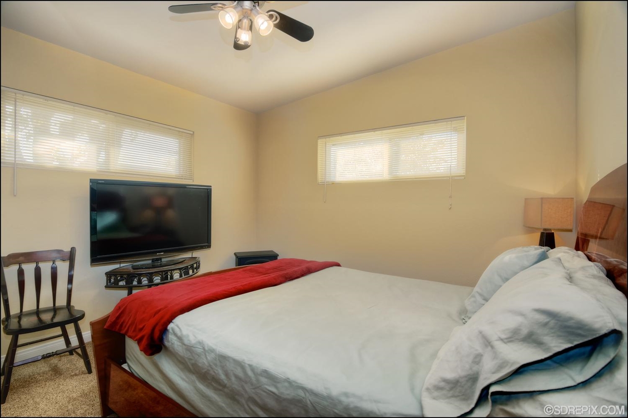 13682 Somerset Road Poway, CA 92064 - Photo 13 of 25