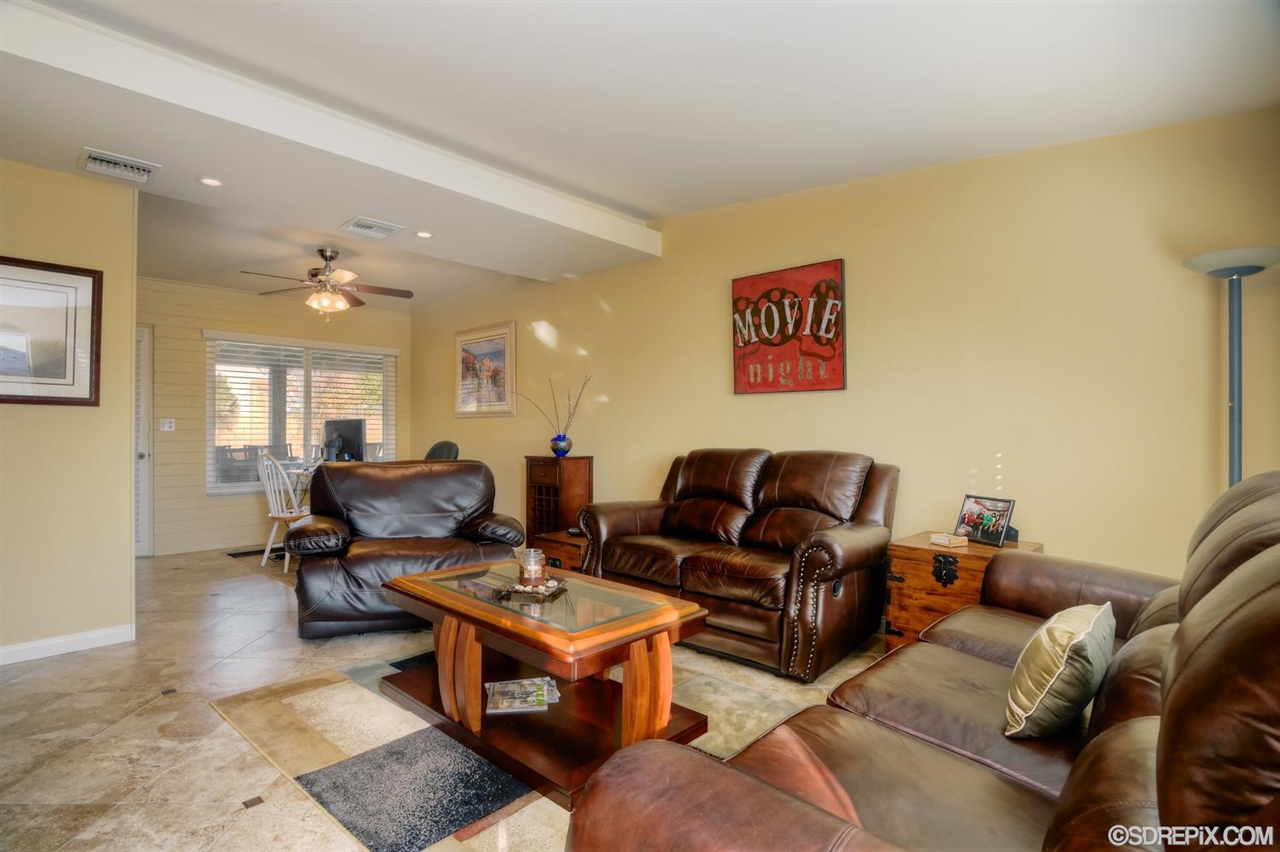 13682 Somerset Road Poway, CA 92064 - Photo 3 of 25