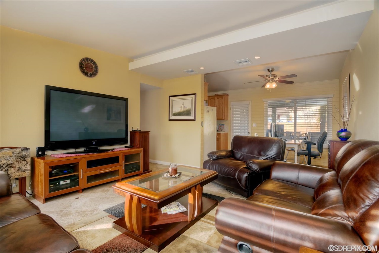 13682 Somerset Road Poway, CA 92064 - Photo 6 of 25