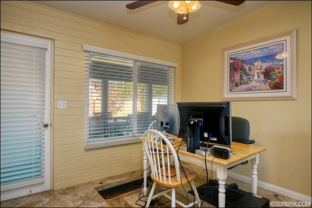 13682 Somerset Road Poway, CA 92064 - Photo 9 of 25