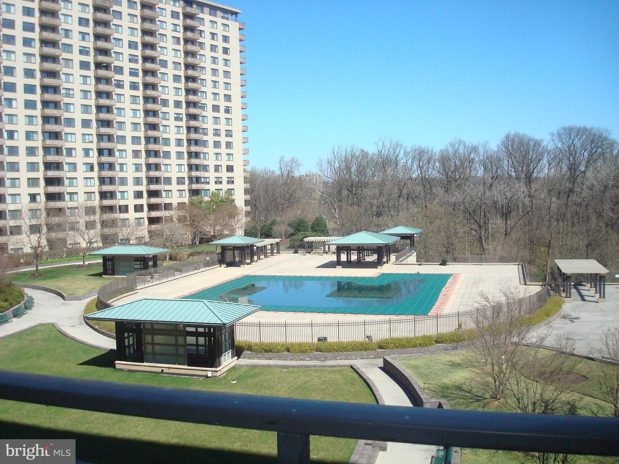 5225 Pooks Hill Road, Unit 323S Bethesda, MD 20814 - Photo 15 of 36