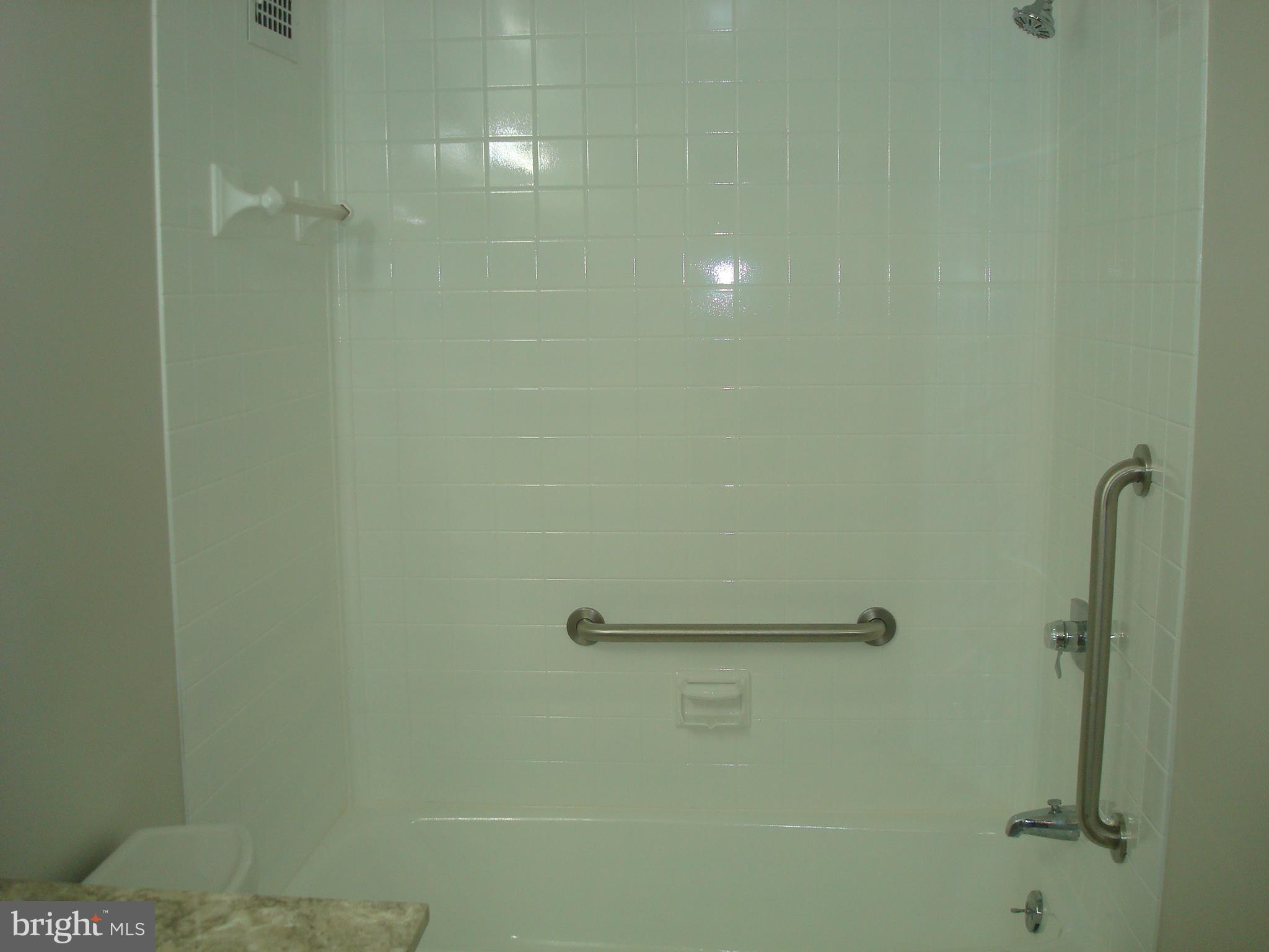 5225 Pooks Hill Road, Unit 323S Bethesda, MD 20814 - Photo 24 of 36