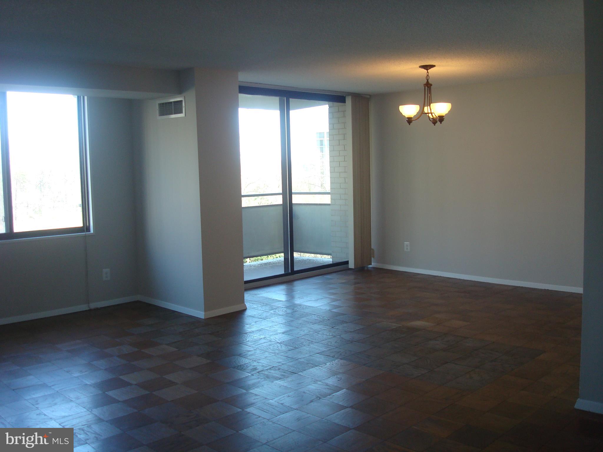 5225 Pooks Hill Road, Unit 323S Bethesda, MD 20814 - Photo 6 of 36