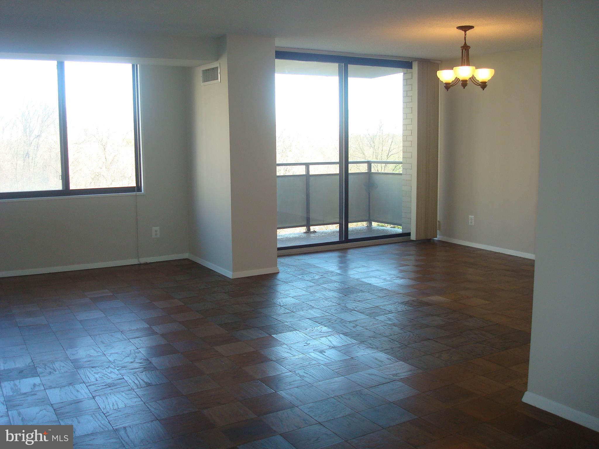 5225 Pooks Hill Road, Unit 323S Bethesda, MD 20814 - Photo 8 of 36