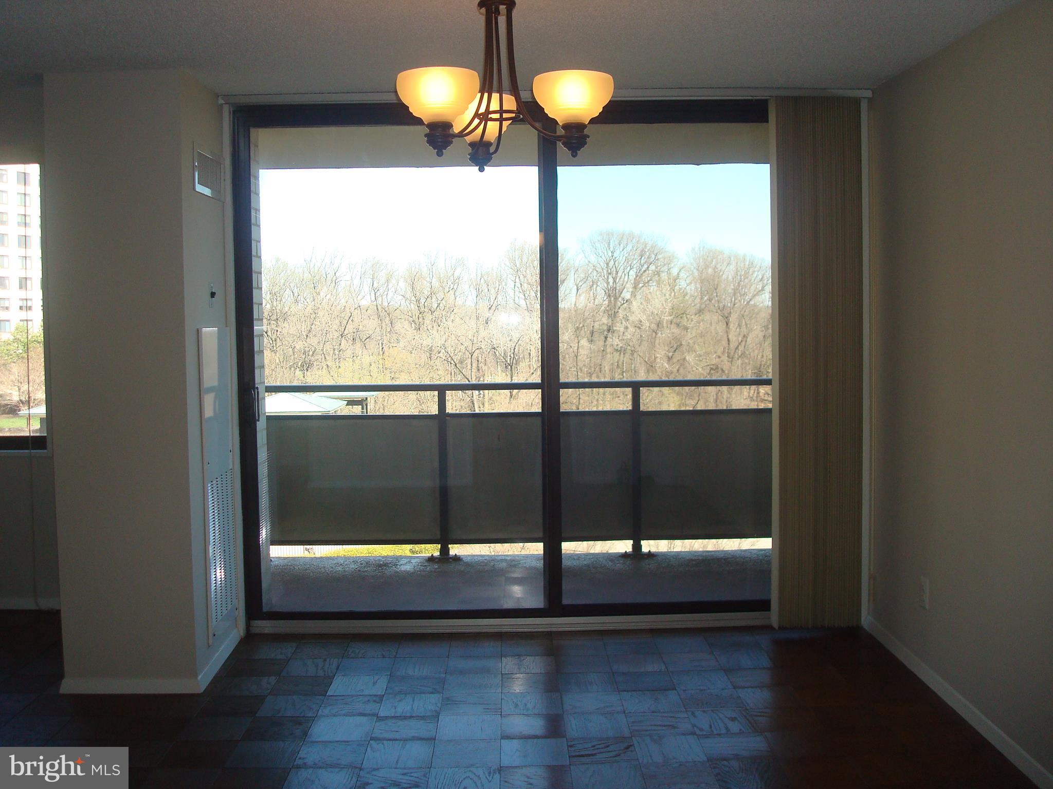 5225 Pooks Hill Road, Unit 323S Bethesda, MD 20814 - Photo 9 of 36