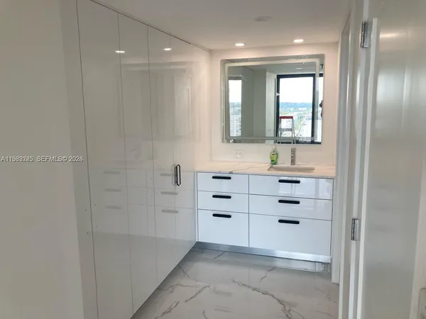 $3,200 | 290 174th Street, Unit 1206, Sunny Isles Beach, FL 33160