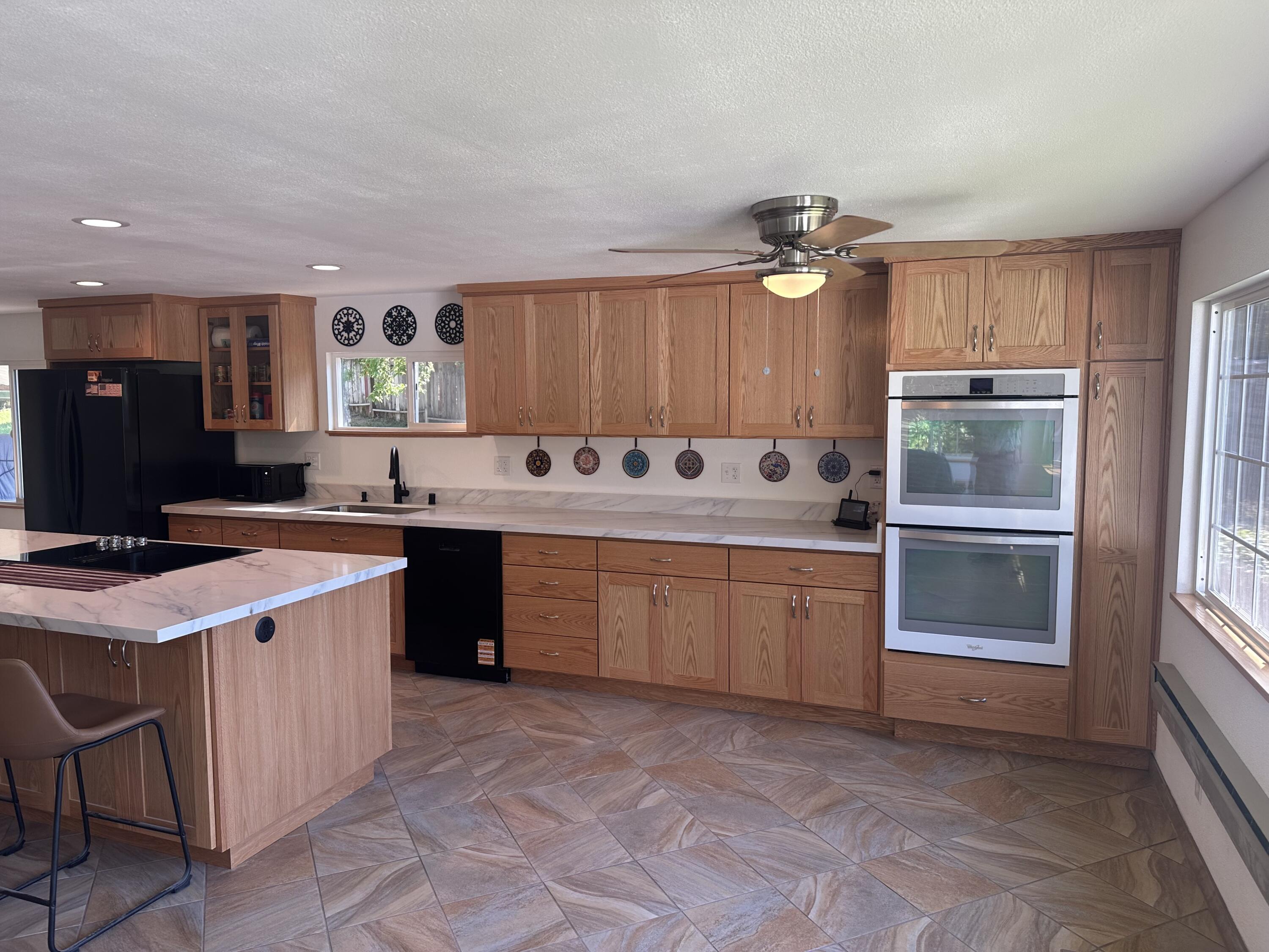 950 Patterson Road Willow Creek, CA 95573 - Photo 8 of 28