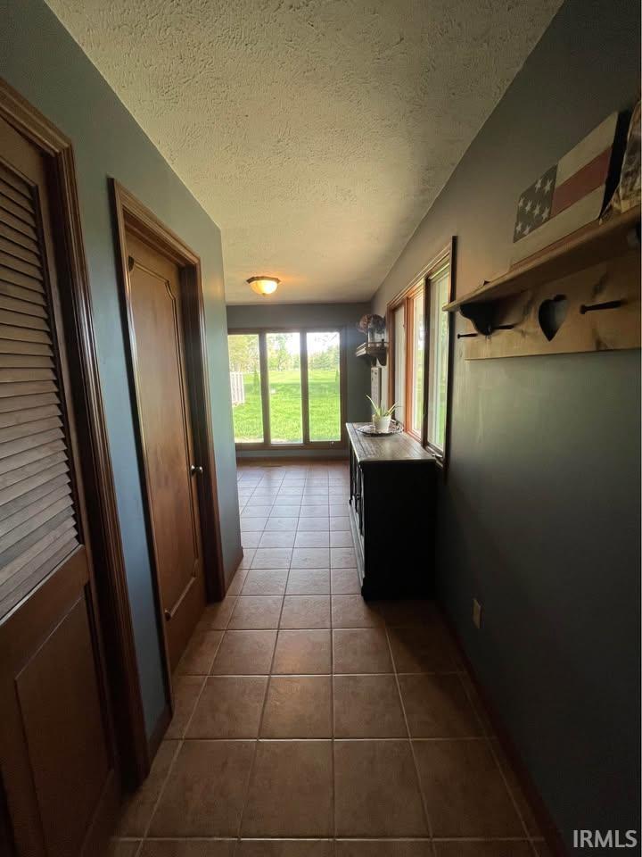 5268 East Country Club Road Logansport, IN 46947 - Photo 2 of 40