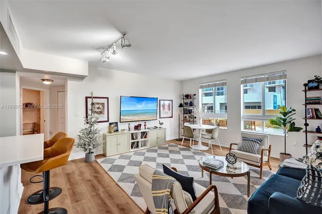 $535,000 | 7350 Southwest 89th Street, Unit 911S, Miami, FL 33156