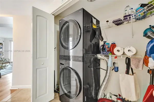 $525,000 | 7350 Southwest 89th Street, Unit 911S, Miami, FL 33156