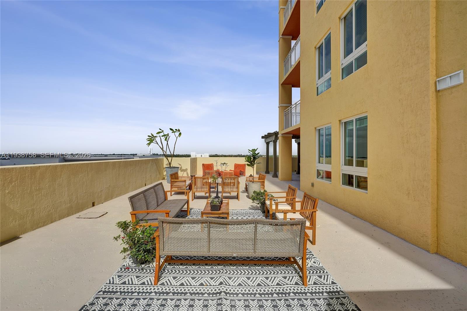 7350 Southwest 89th Street, Unit 911S Miami, FL 33156 - Photo 25 of 41