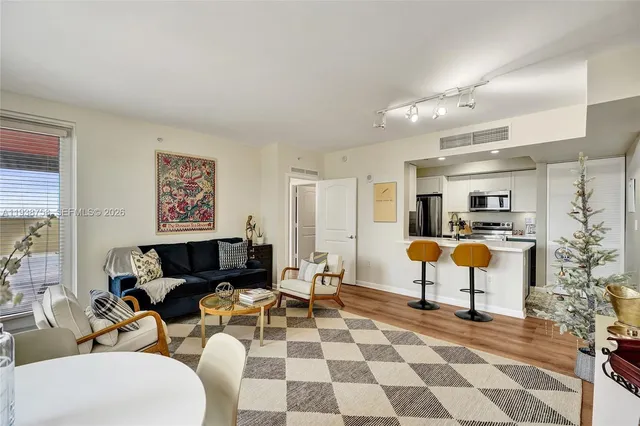 $535,000 | 7350 Southwest 89th Street, Unit 911S, Miami, FL 33156