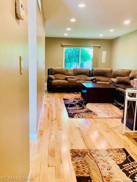 32111 West 12 Mile Road Farmington Hills, MI 48334 - Photo 10 of 64