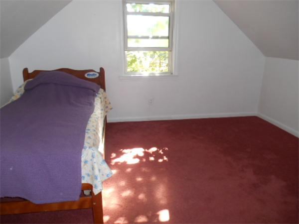 71 Bluff Road Weymouth, MA 02191 - Photo 8 of 10