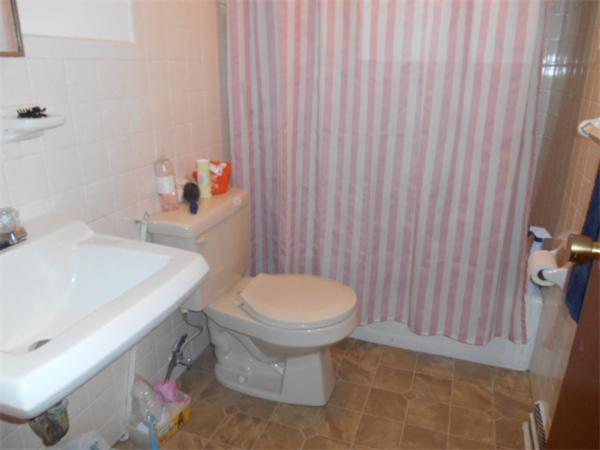 71 Bluff Road Weymouth, MA 02191 - Photo 9 of 10