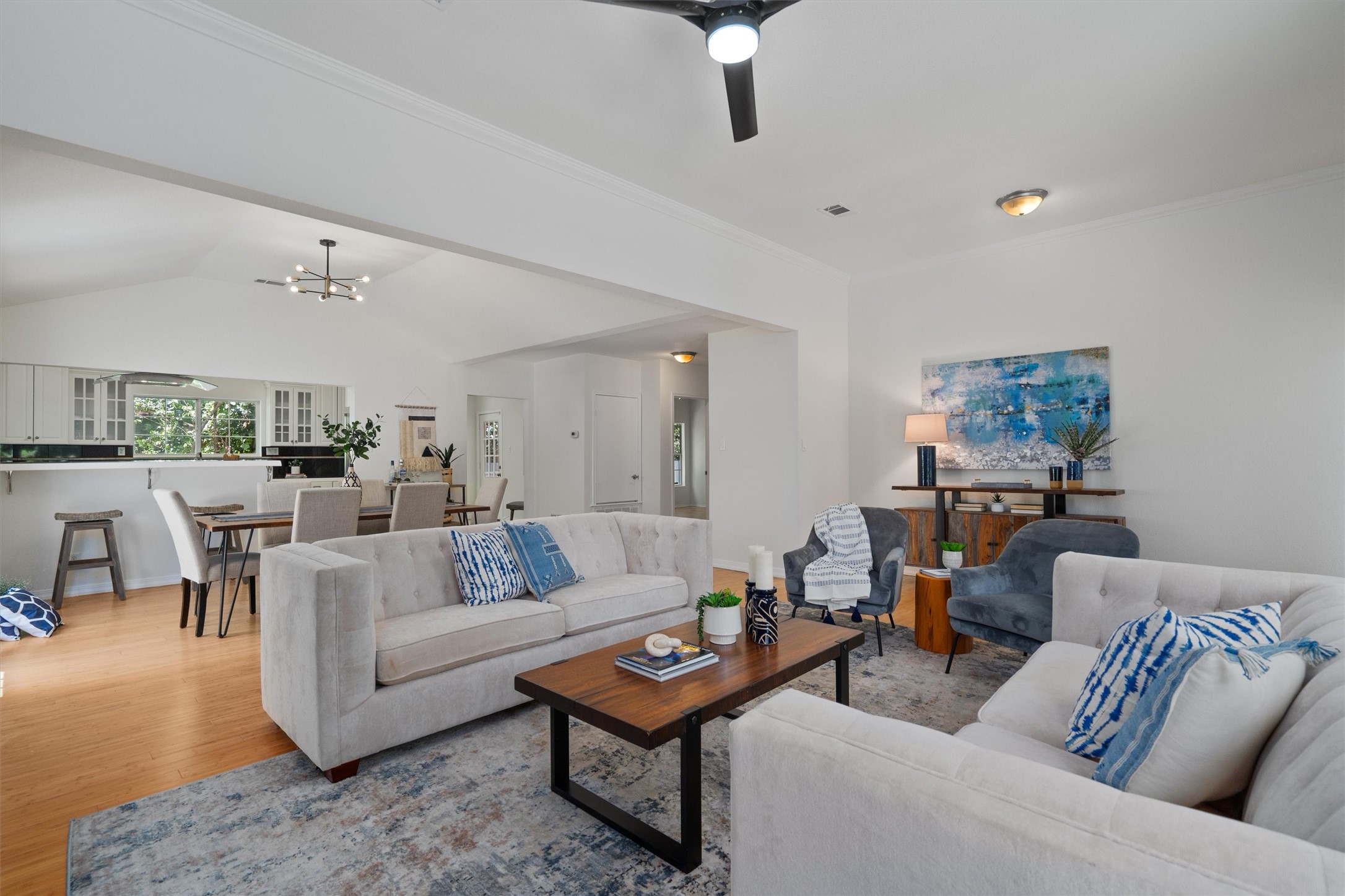 1113 Saucedo Street Austin, TX 78721 - Photo 1 of 1 Gallery Image 1