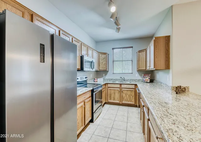 $2,550 | 4378 East Rosemonte Drive, Phoenix, AZ 85050