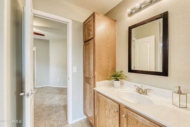 $2,550 | 4378 East Rosemonte Drive, Phoenix, AZ 85050