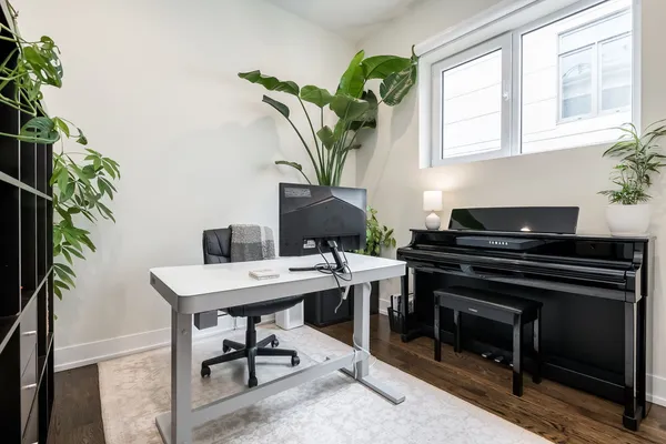 $725,000 | 5236 North Kenmore Avenue, Unit 3S, Chicago, IL 60640