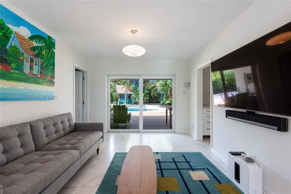 $8,500 | 14610 Tarpon Drive, Coral Gables, FL 33158