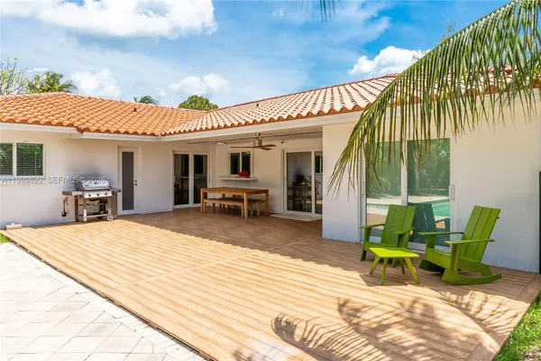 $8,500 | 14610 Tarpon Drive, Coral Gables, FL 33158