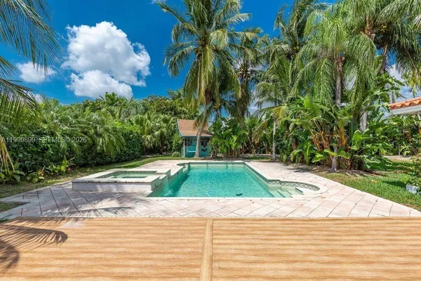 $8,500 | 14610 Tarpon Drive, Coral Gables, FL 33158