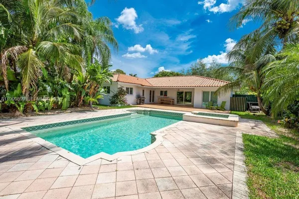 $8,500 | 14610 Tarpon Drive, Coral Gables, FL 33158