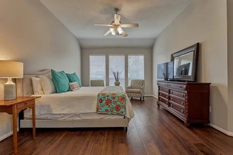 $745,000 | 7 Vincent Court, The Woodlands, TX 77382