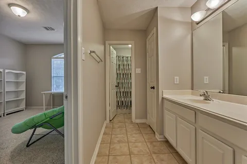 $745,000 | 7 Vincent Court, The Woodlands, TX 77382