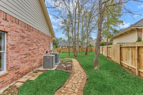 $745,000 | 7 Vincent Court, The Woodlands, TX 77382