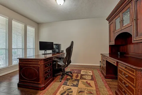 $745,000 | 7 Vincent Court, The Woodlands, TX 77382