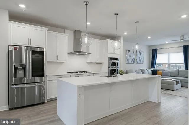 $899,900 | 10689 Fairgrounds Drive, Fairfax, VA 22030